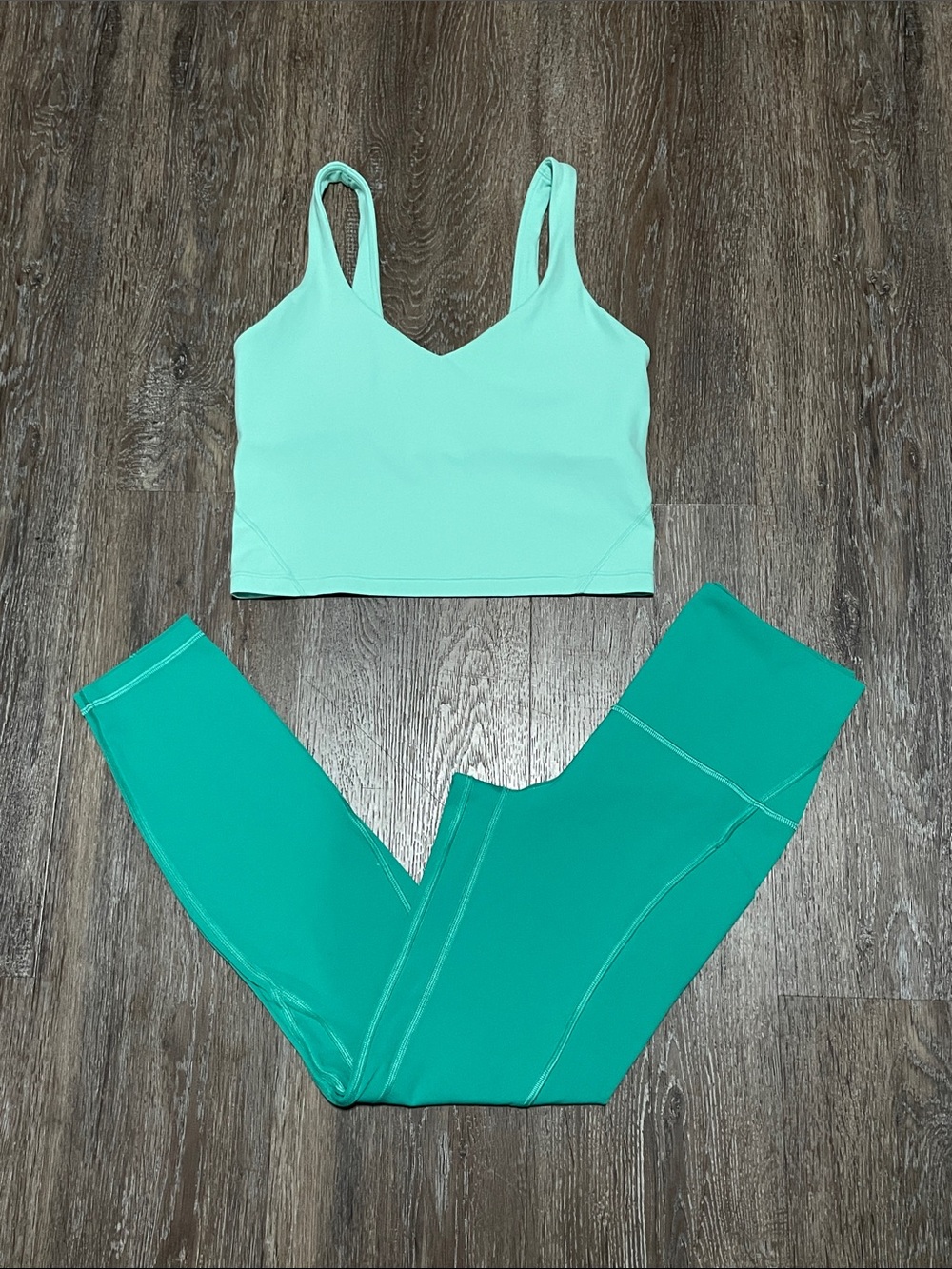 GUC Lululemon Matching Teal Align Set. Size Top 6/Bottom 4